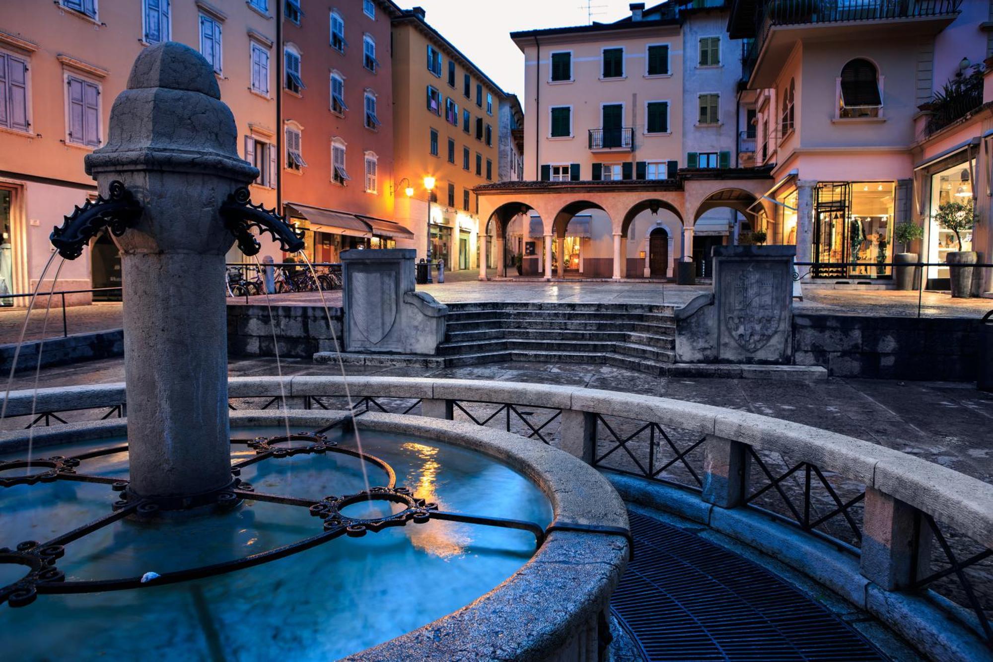 Residenza Lago D'Argento - Happy Rentals Riva del Garda Ngoại thất bức ảnh