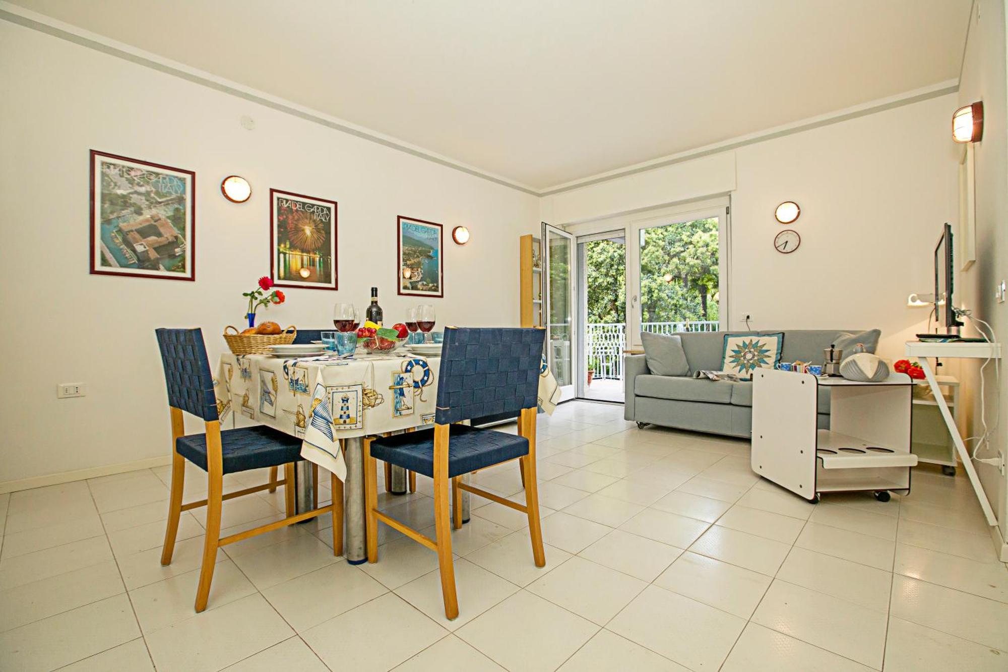 Residenza Lago D'Argento - Happy Rentals Riva del Garda Ngoại thất bức ảnh
