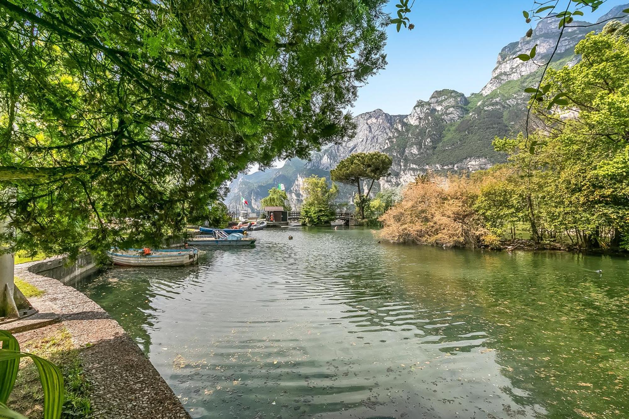 Residenza Lago D'Argento - Happy Rentals Riva del Garda Ngoại thất bức ảnh